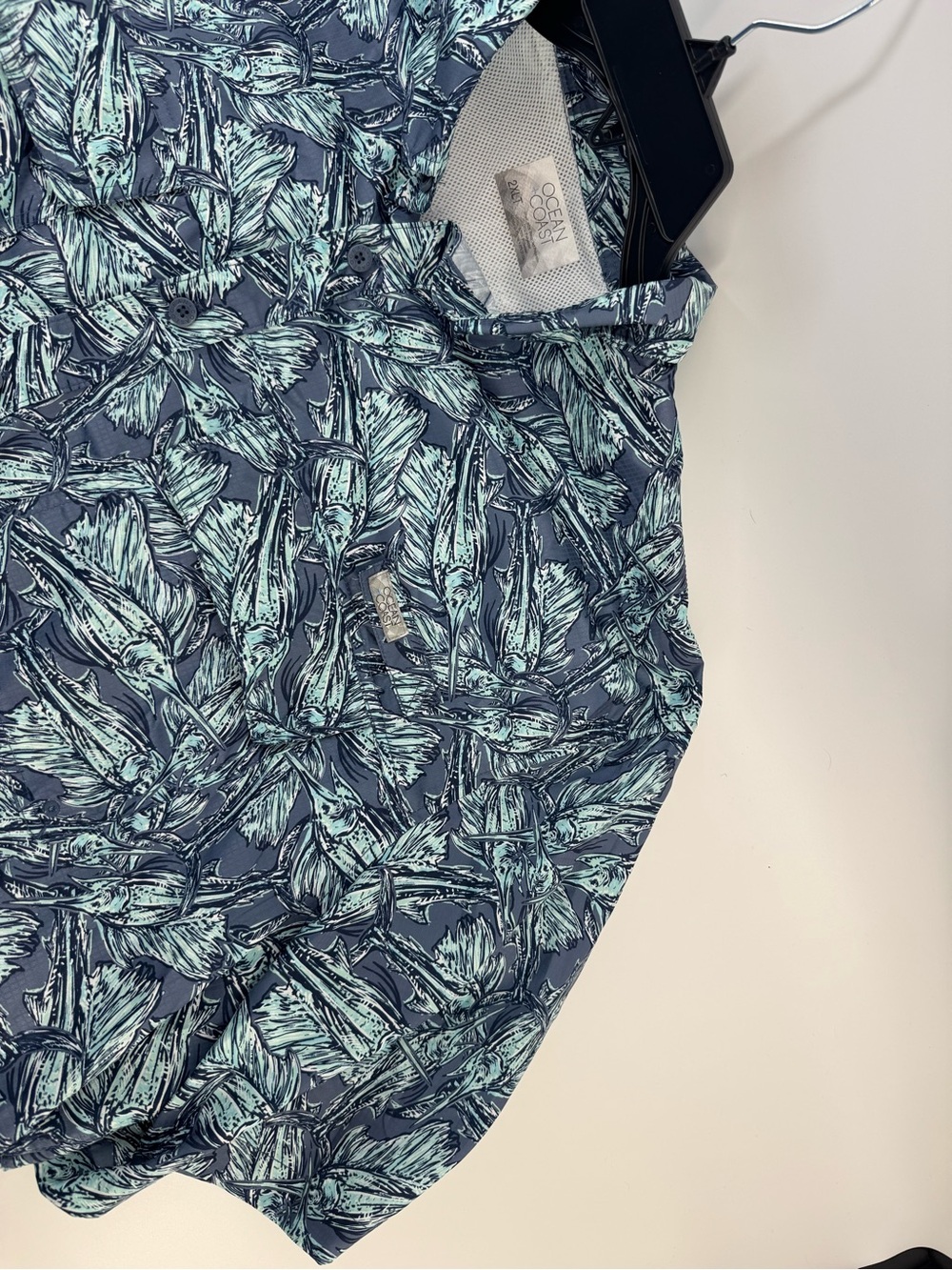 Ocean & Coast Leaf Print Button-Up Shirt - Teal on Navy - 2XLT